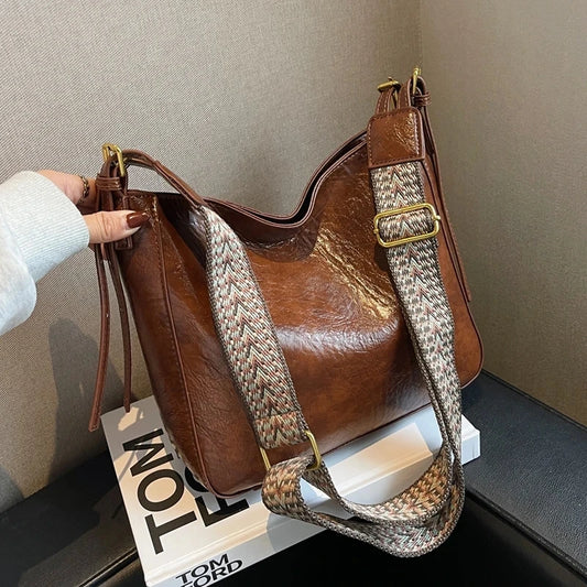 2023 Fashion Designer Small Simple PU Leather Crossbody Bags for Women Shoulder Bag Luxury Solid Color Handbags and Purses