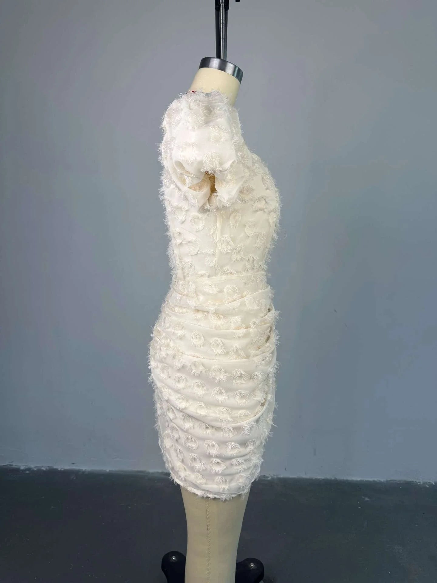 2026 Summer New Sexy V-neck Bubble Sleeve High Waist Slimming Pleated Short Dress