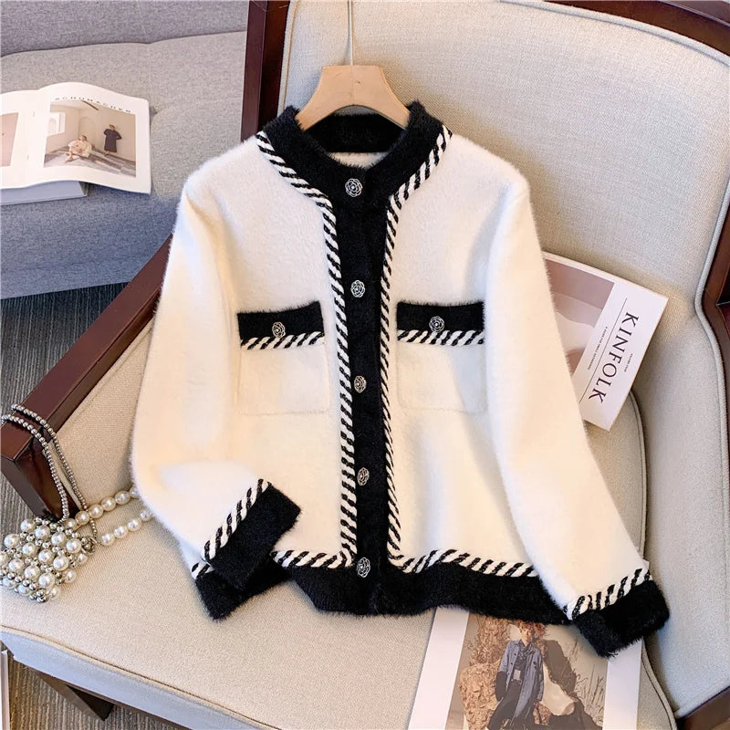 Vintage Elegant Plaid Knitted Cardigan Sweater For Women 2025 Autumn Winter Long Sleeve V-neck Tops Knitwear Fashion Chic Jumper